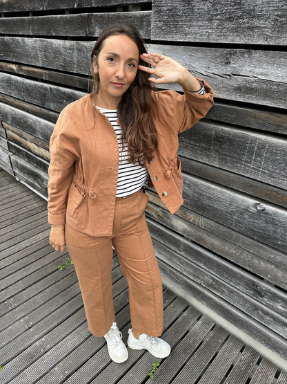 CORALIE — Patron PDF Pantalon droit à découpes Femme | Vévette