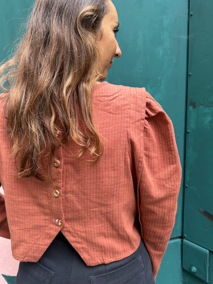 DORIANE — Patron PDF Blouse courte à dos boutonnée Femme | Vévette