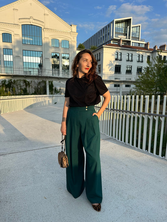 Patron de couture Servane - Pantalon large à plis femme, vue de face